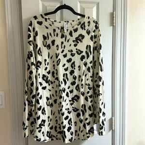 Tickled Teal animal print top!